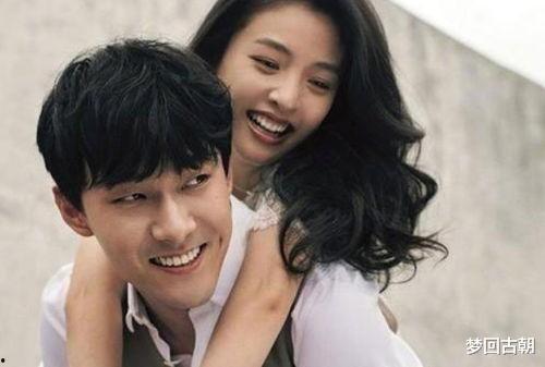 吃瓜热线娱乐圈,揭秘“吃瓜热线”背后的八卦真相