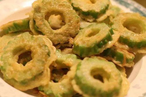 娱乐吃瓜坊,揭秘娱乐圈幕后故事，带你领略明星们的真实生活