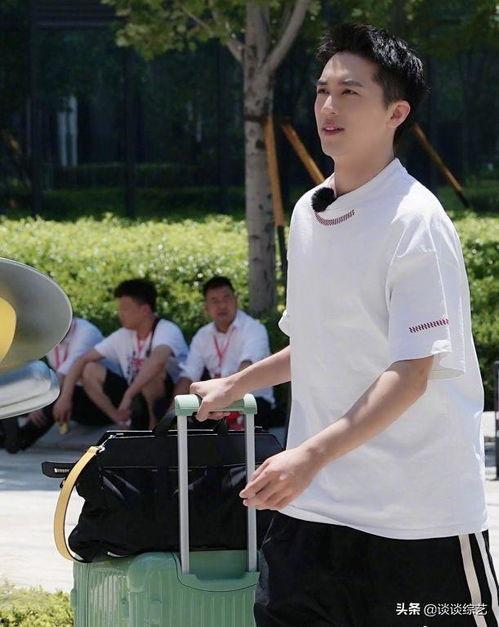 娱乐吃瓜博肖,肖博吃瓜大事件，幕后真相曝光！