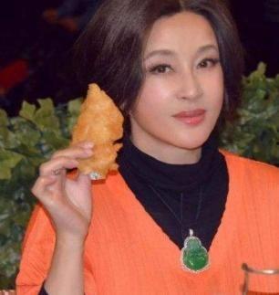 娱乐圈明星吃自己的瓜