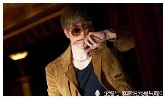 明星吃娱乐圈大瓜图片,明星大瓜图片揭秘幕后真相